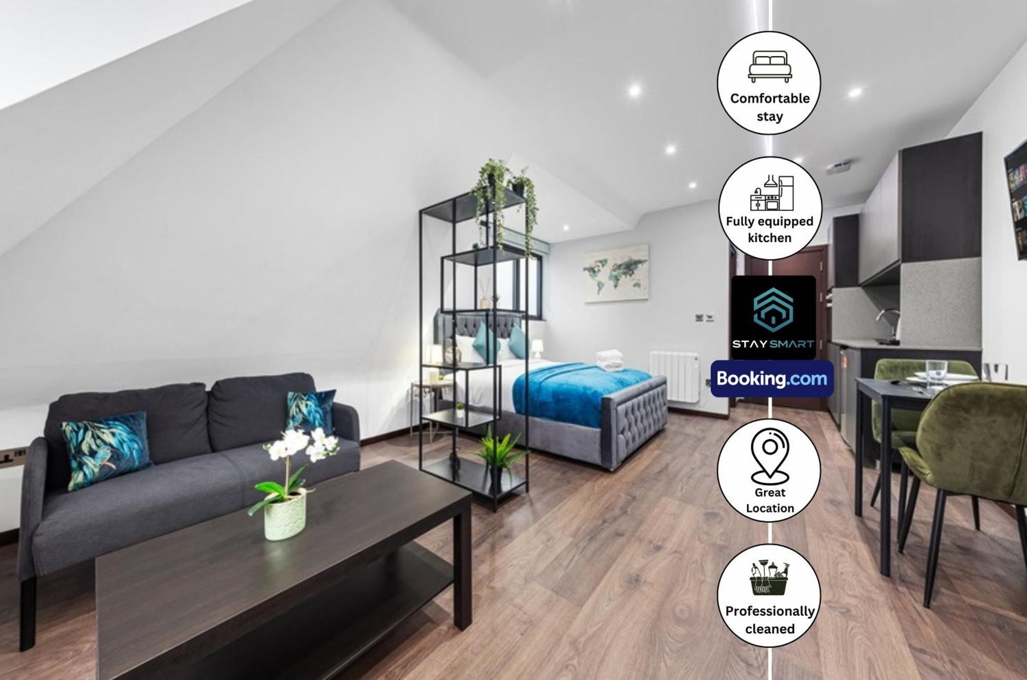 Stylish Studio Apt By Stay Smart Short Lets & Serviced Accommodation Woodstock With Free Wifi ロンドン エクステリア 写真