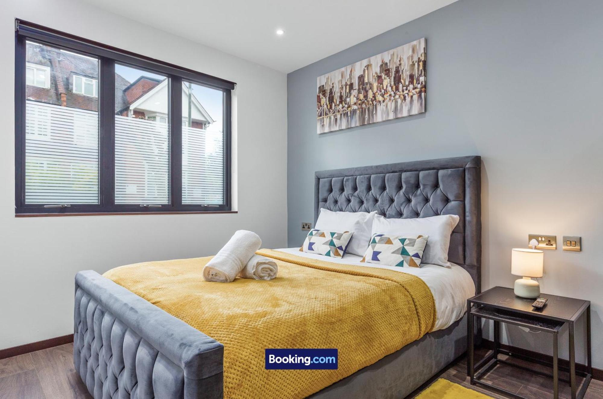 Stylish Studio Apt By Stay Smart Short Lets & Serviced Accommodation Woodstock With Free Wifi ロンドン エクステリア 写真